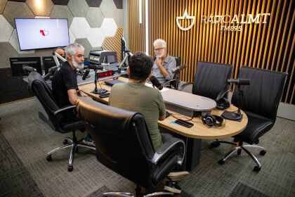 Sons de Mato Grosso recebe os convidados Caio Mattoso e Júlio Custódio