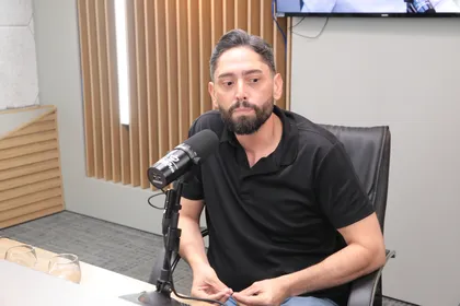 Sala de Rock recebe o músico Raoni Ricci