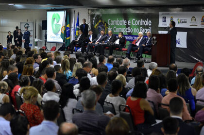 Seminário Combate e Controle da Corrupção no Brasil