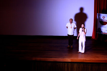 “Cine Social” trouxe jovens de Cuiabá ao Teatro Zulmira Canavarros