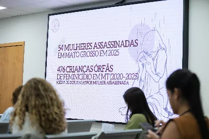 Comissão debate estratégias para enfrentar o feminicídio e pede união da sociedade
