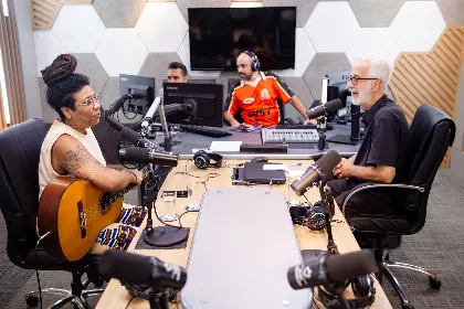 Sons de MT recebe Ju Grisólia