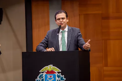 Thiago Silva na ALMT