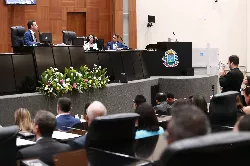 Sessão especial de outorga de honrarias à Federação das Câmaras de Dirigentes Lojistas (FCDL)