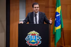 Deputado Thiago Silva garante inclusão com lei que combate recusa de matrícula a alunos com deficiência