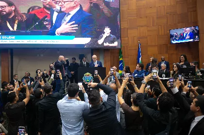 ALMT empossa Otaviano Pivetta governador de MT