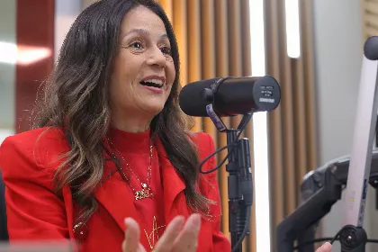 Lugar de Mulher recebe Katia Arruda