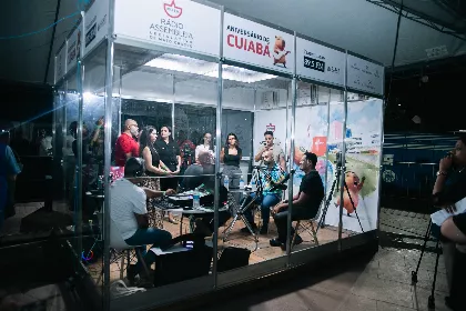 Estúdio de vidro da Rádio Assembleia, no Parque das Águas.Foto: Hideraldo Costa/ALMT