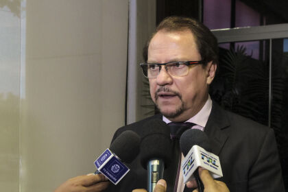Dep. Pedro Satélite faz visita de cortesia a Vice-governador Carlos Fávaro