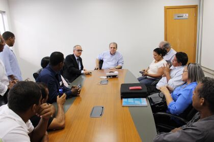 Reunião do Dep. Zé Carlos do Pátio com representantes de Rondonópolis e secretário Chiletto.