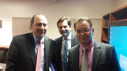 Eduardo Botelho, Pedro Taques e Fábio Garcia se reúnem com representante do BID
