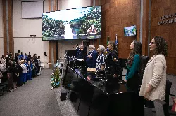Sessão de Entrega de Homenagens
