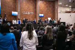 Sessão de Entrega de Homenagens
