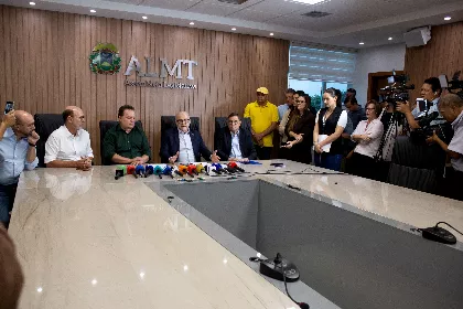 Propostas foram apresentadas pelo governador Otaviano Pivetta ao presidente da Assembleia, deputado Max Russi