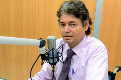 Entrevista com Carlos Batista Teles, coordenador do Procom na ALMT.