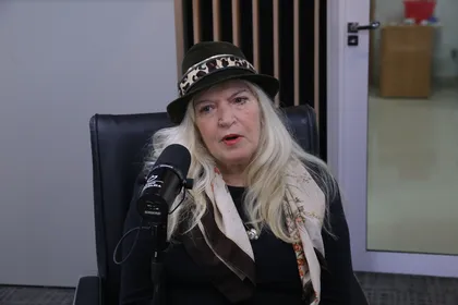 Programa Lugar de Mulher recebe Anna Amélia Marimon