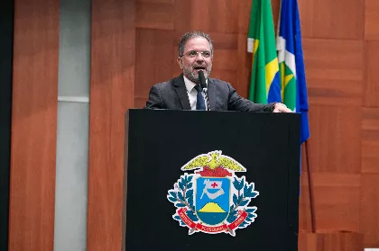 Deputado Paulo Araújo