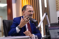 Painel entrevista Dep. Valdenir Santos