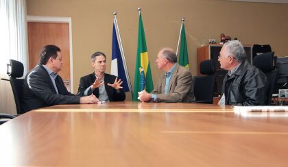 Dep. Sebastião Rezende se reúne com secretário de segurança pública do Estado