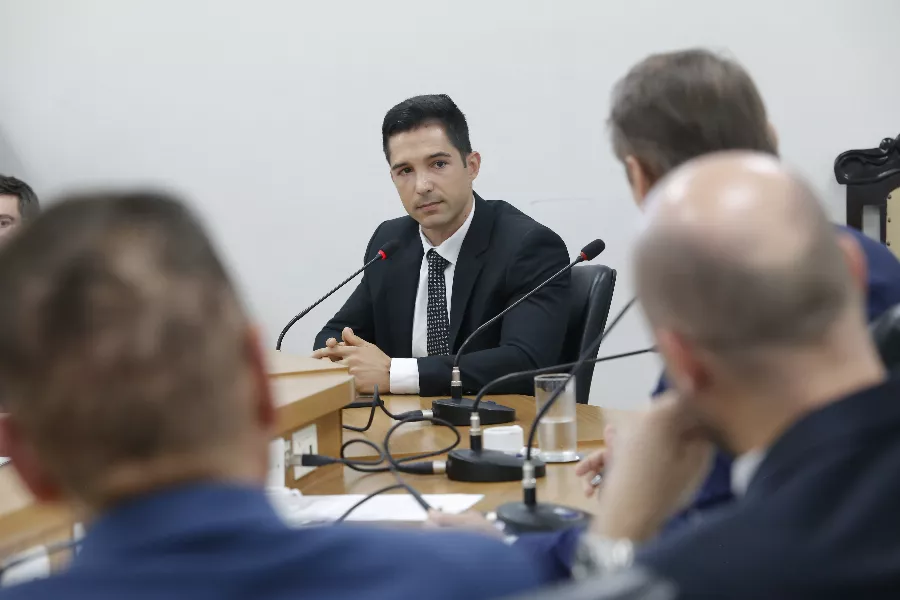 CPI da Saúde ouve procurador do Estado sobre contratos emergenciais na pandemia