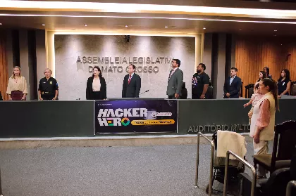 Frente Parlamentar em Defesa da Criança e do Adolescente