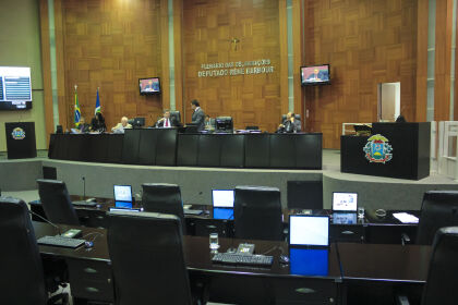 Assembleia aprova projeto de revisão territorial de sete municípios