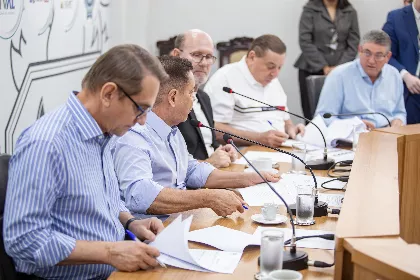 Comissão do Meio Ambiente aprova projeto que cria ecodutos em rodovias e ferrovias de MT